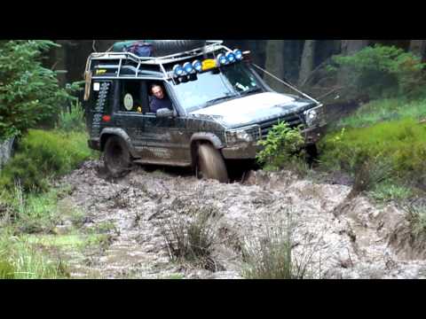 Land Rover Discovery stuck