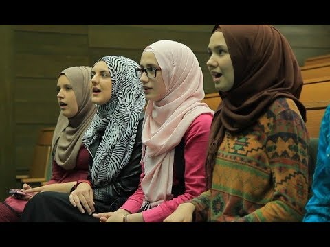 Video: 6 Wanita Ekspat Berbagi Pengalaman Mereka Tinggal Di Negara-negara Muslim - Matador Network