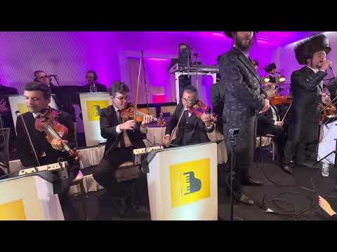 Avrumi Berko On The Keys Berry Waber Meilech Brunstein