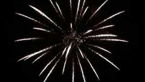 Slow-Motion x 4 Firework Shell