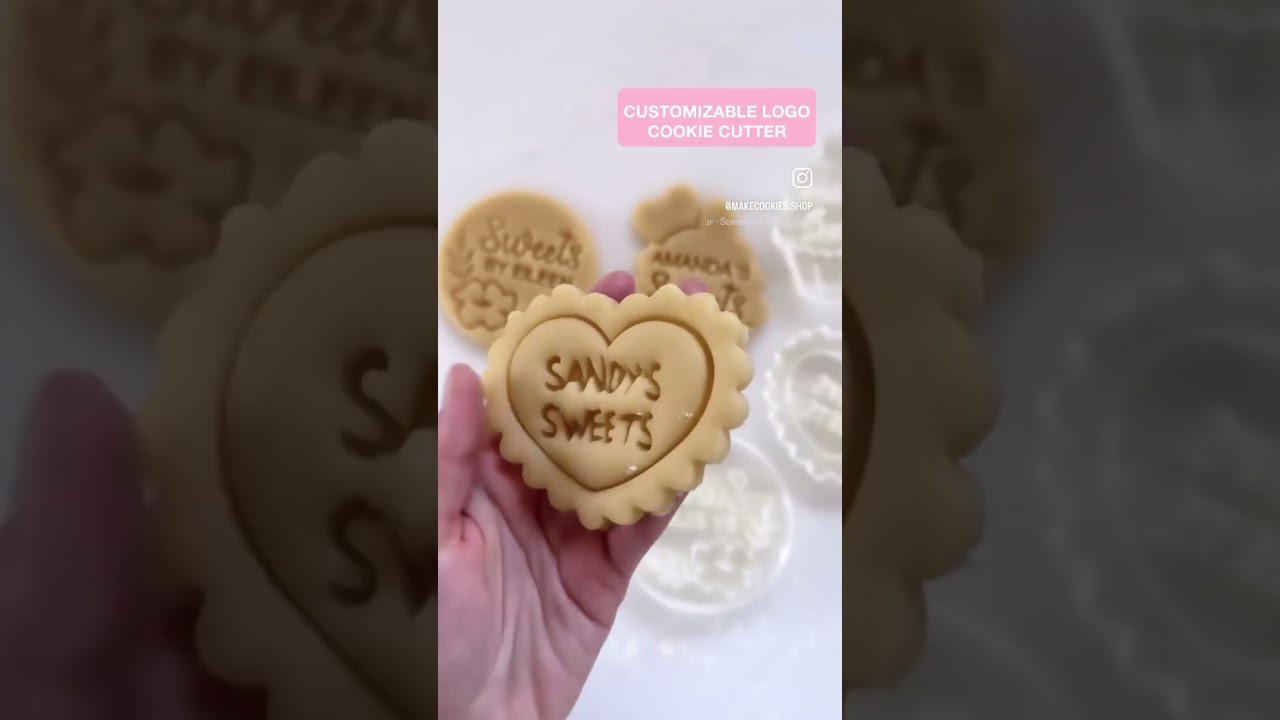 Customizable logo cookie cutter 💖 Sugar cookies