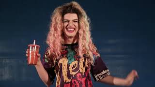 Download Lagu Emily Salvia - Smoothie MP3