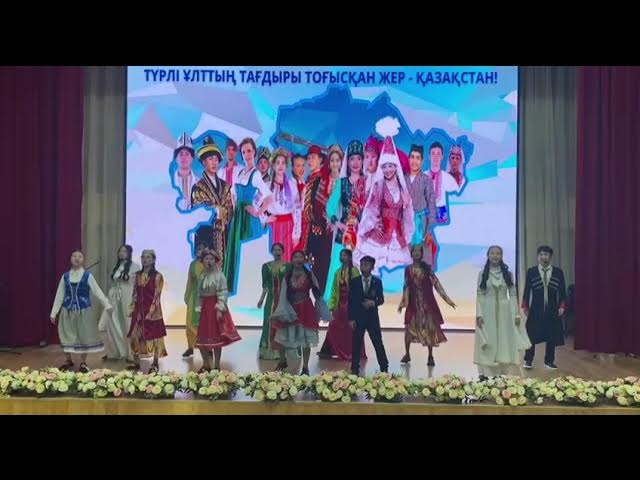 Екі метрлік қызбен жыныстық қатынас