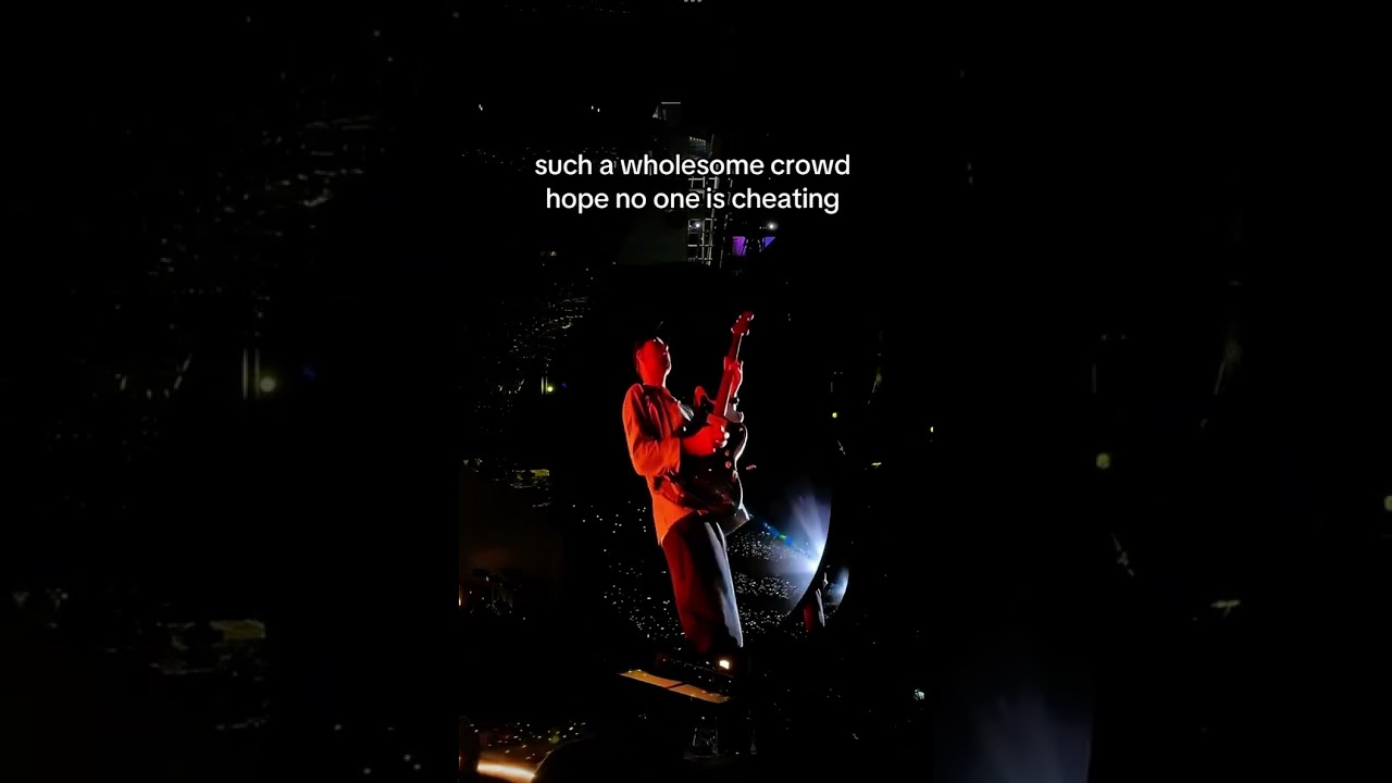 such a wholesome crowd 🤗😁 