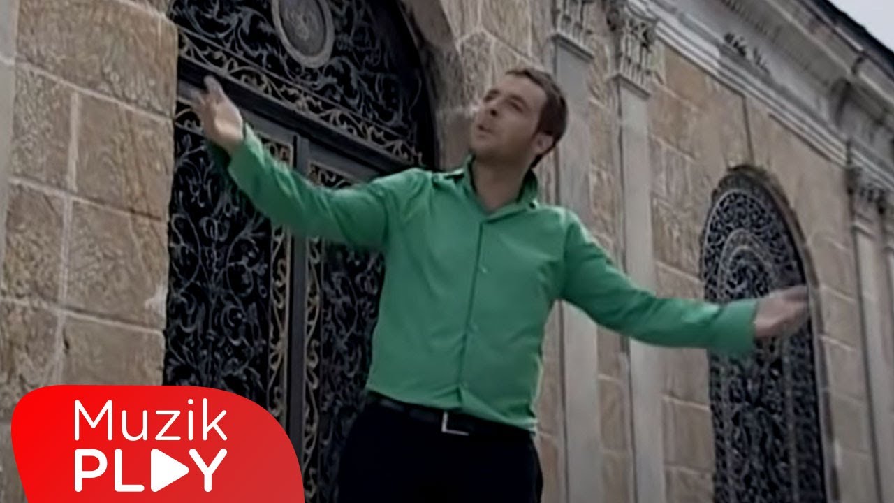 Güçlü Soydemir - Olmuşum Dünyaya Hayran (Official Video)