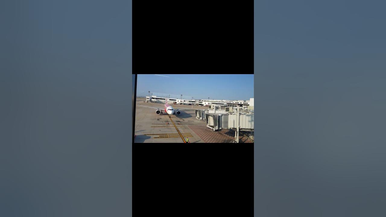 park-a-plane-viral-youtubeshorts-trending-adventure-subscribe