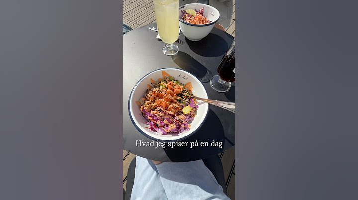 Hvad jeg spiser på en dag (som en pige der spiser lige hvad jeg har lyst til)🍕Kan du lide Matcha?🍵