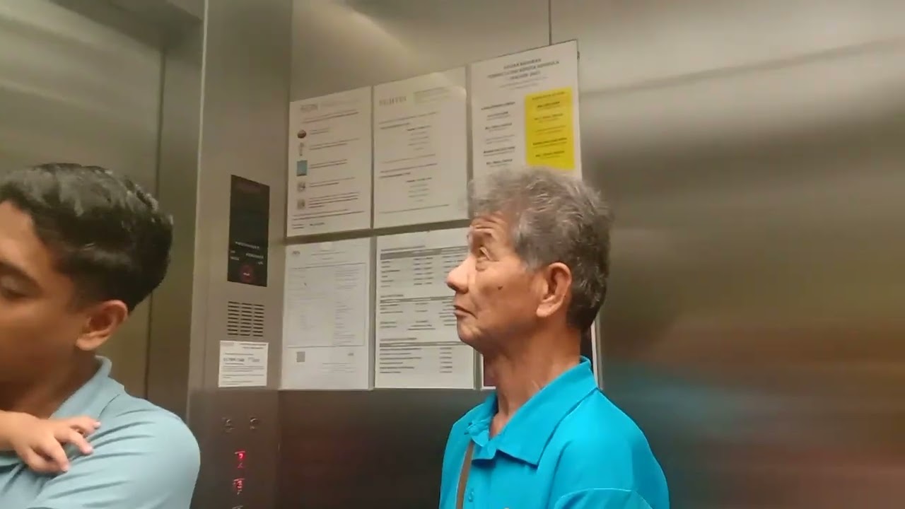 (Lift 5) Fujitec Traction MRL Lifts @ Aeon Mall Ipoh Station 18,Ipoh,Perak.