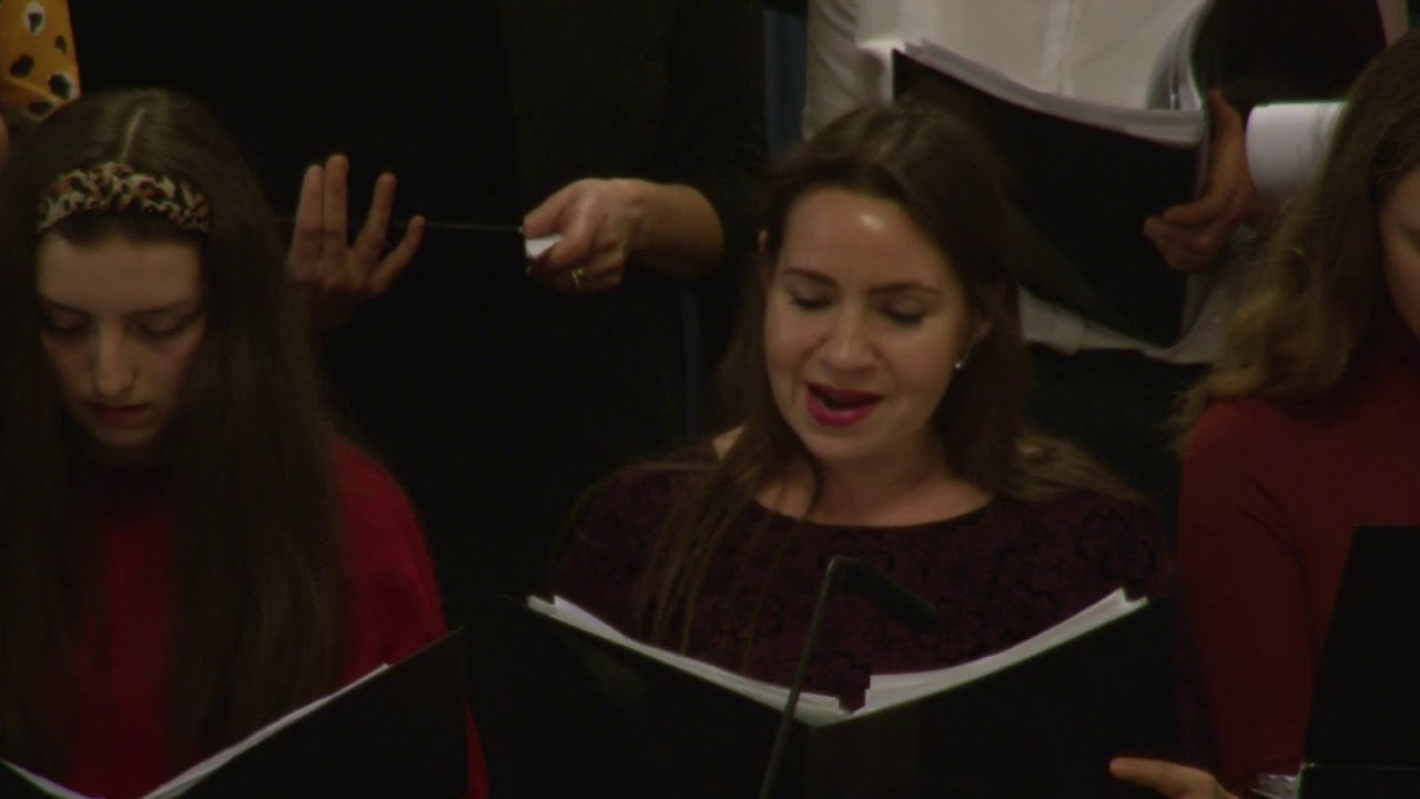 Caritas Choir, performing "Maria Wiegenlied" -The virgin's slumber song. solo soprano Julie