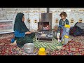 The daily life of a nomadic woman and breadwinner for her children
