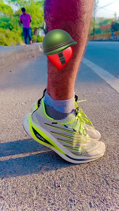 Best Running Shoes: पैरों को आराम देंगे और रनिंग को आसान .#viral #shorts #trending #viralvideo