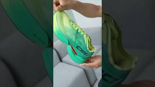 Download Lagu CEP의 첫 러닝화 - 옴니스피드 보우테크 오픈박스! MP3