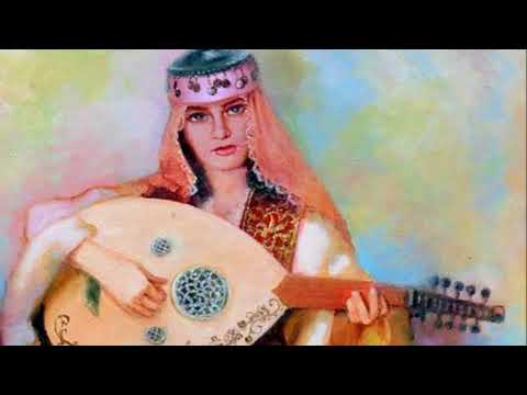 يا غصن نقا مكلل بالذهب