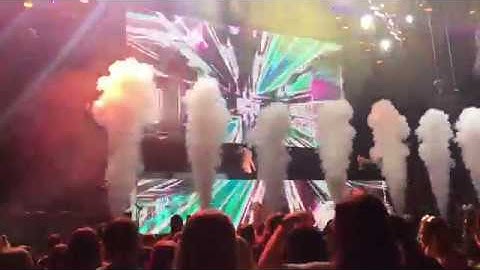 SUMMER BASH PART 1 - CHEAT CODES, DUA LIPA, NOAH CYRUS JUNE 24, 2017 CHICAGO, IL