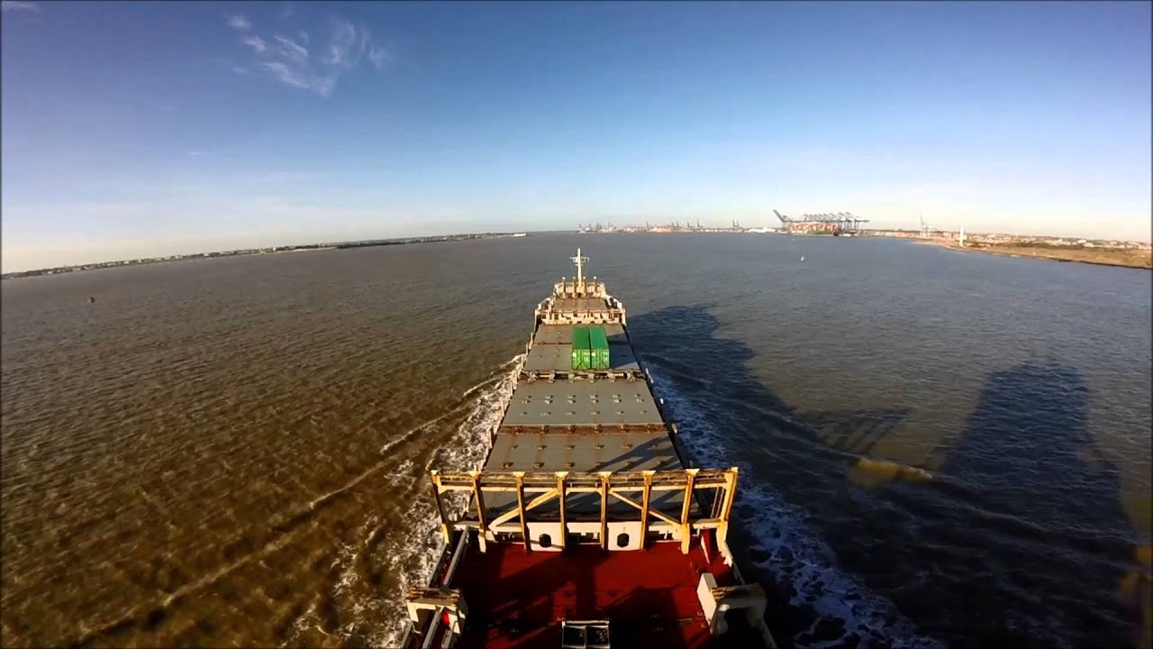 MV Elisabeth Felixstowe Approach YouTube