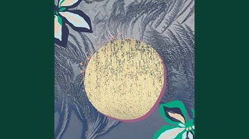 Pulsating Backdrops for New Year New Styles