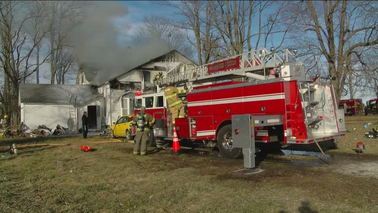 3 Firefighters Evacuated After Roof Collapses During House Fire