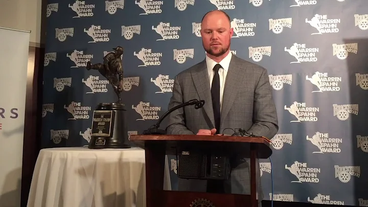 Lester receives Warren Spahn Award