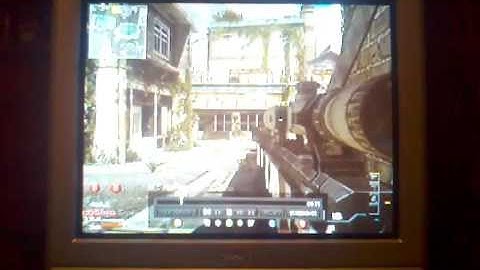 Random throwing knife on fallen