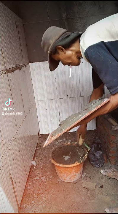 Mbiyen dolan ngasi lali mangan ...Saiki golek pangan ngasi lal dolan
