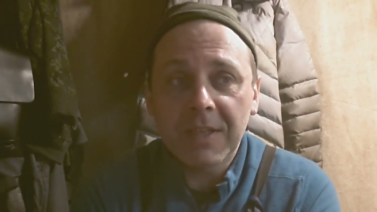 Шеви Нива. На горячую не включаются передачи... - YouTube