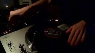 Scratch And Beatjuggling Freestyle Session