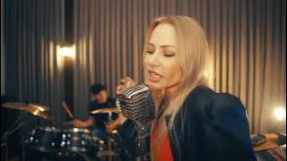 Henrietta Giese - Love’s Good (Official Video)