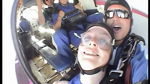 Christine McNamara - Skydive Taupo - 27.01.11