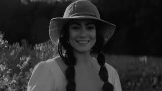 Ekin Uğur - Mutlu Ol Sen