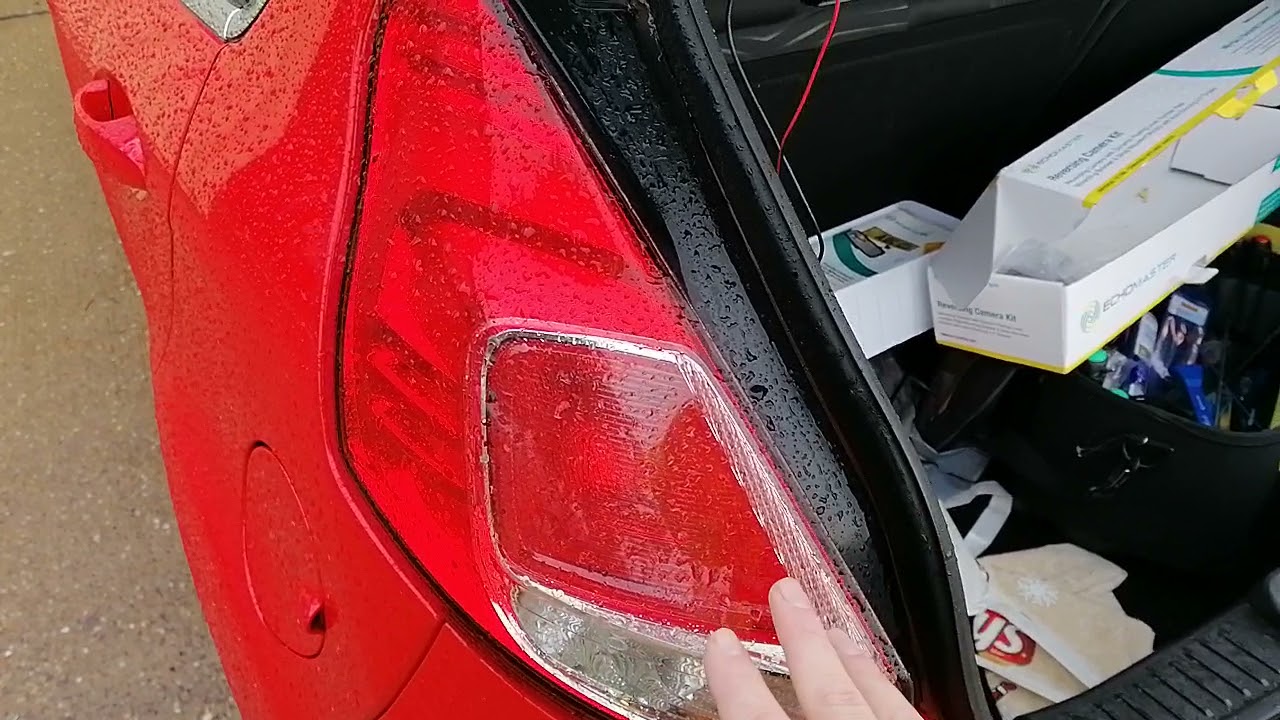Fiesta mk7 how to remove rear light to replace a bulb YouTube
