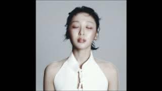 Yves (이브) - Viola [Audio]