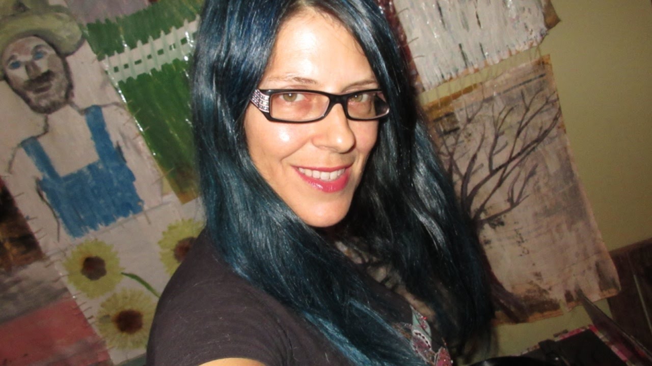 6. "Older Women's Guide to Blue Hair Tint" - wide 7