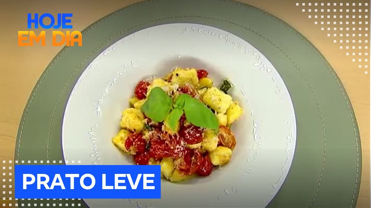 Chef Guga Rocha ensina receita de nhoque leve com molho de tomate fresco