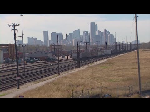 City of Houston, Harris County to sue Union Pacific over toxic contamination in Fifth Ward