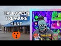 HUNTING FOR VINTAGE HALLOWEEN | What Can We Find at the Lansing Mega Mall in JANUARY? 🎃 ❄️ 