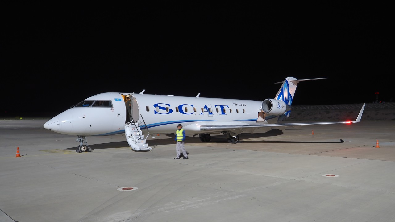 CRJ-200 takeoff and night landing - SCAT Airlines