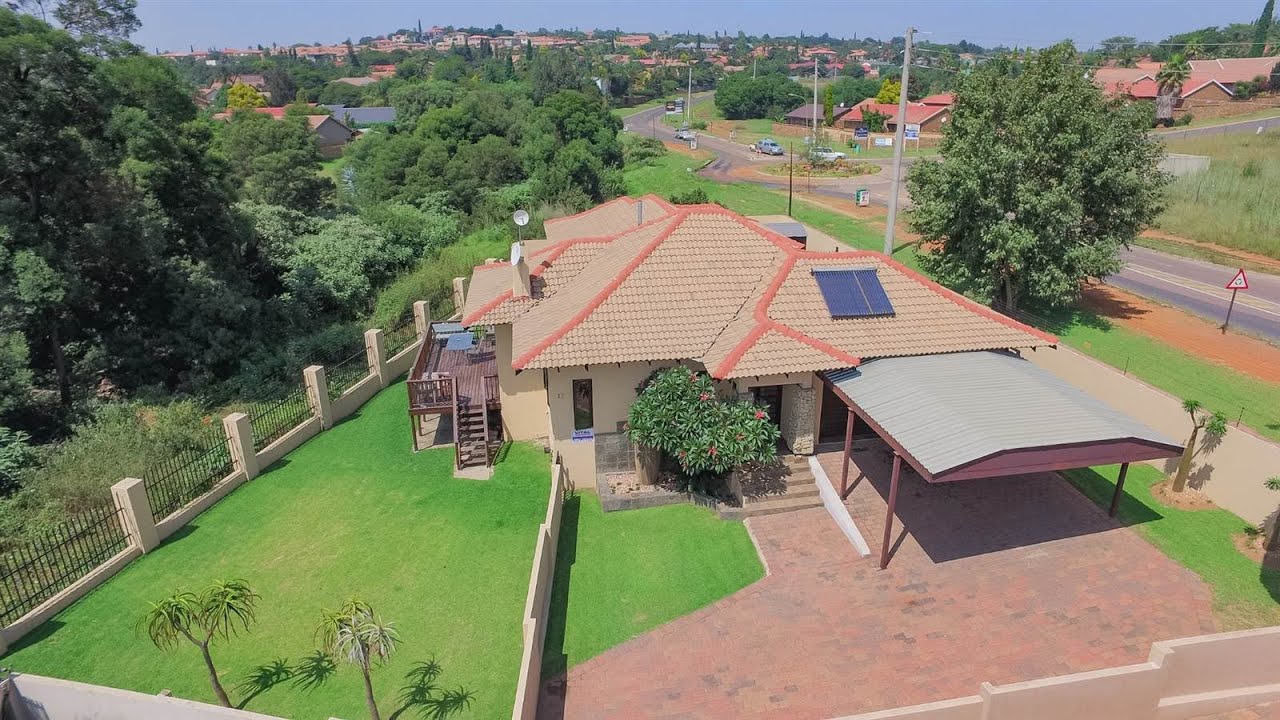 3 Bedroom House for sale in Mpumalanga Witbank Ben Fleur 17