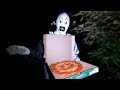 Scary Clown Delivers Pizza and It's Terrifying! WeeeClown Around