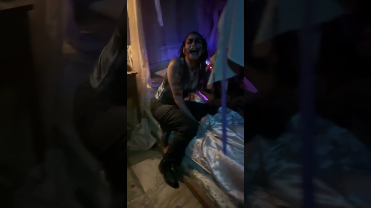 What did you do! #halloween #horror #actor #makeup #hauntedhouse