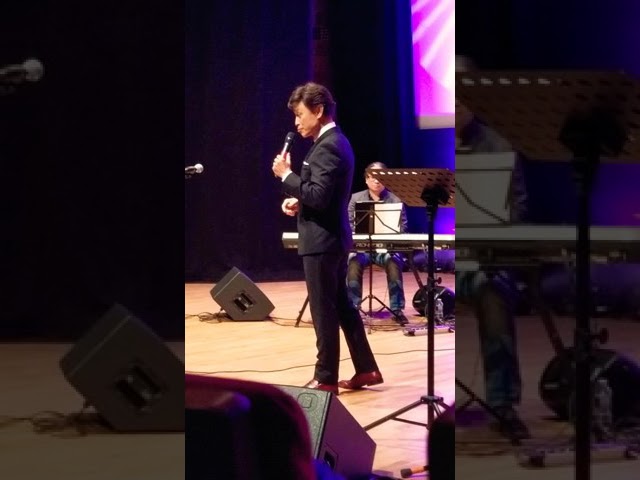 Tuấn Ngọc - Riêng Một Góc Trời (Ngô Thụy Miên)