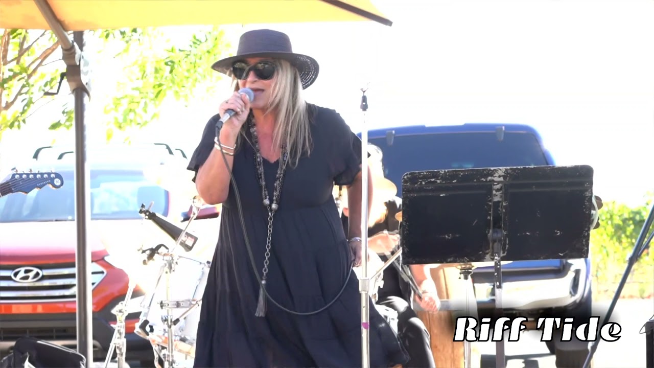 Riff Tide - Whole Lotta Love