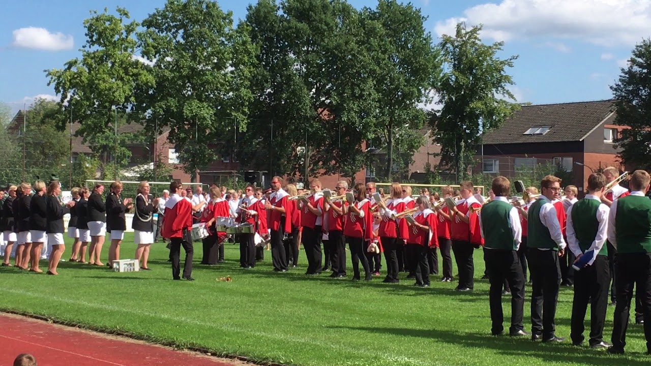 Fanfarencorps Weiß-Rot Beckum, Enniger Schützenfest 27.08.2017 Teil 3