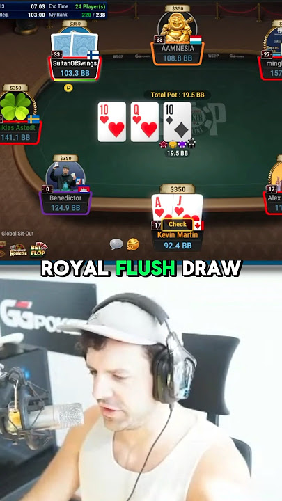 ROYAL FLUSH VS. FLUSH?! 🤯 #poker #shorts
