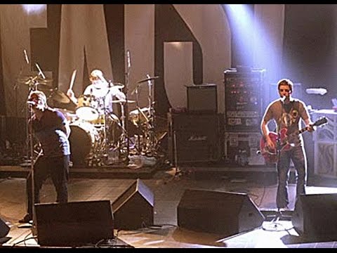 OASIS:Vox Club,Modena,Italy (21/06/2002)