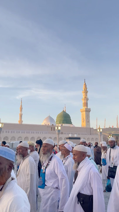 Masjid-E-Nabawi Madinah Sharif 💕 Maula Salli Wa Sallim Daiman Abadan #shortsfeed #shorts #youtube