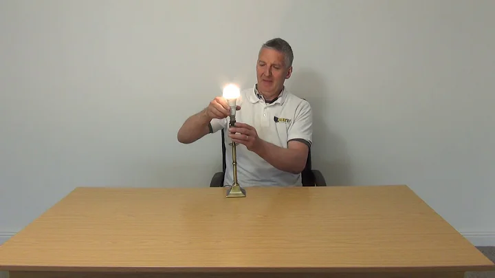 6.5W LED Light Bulb (E27, Warm White)