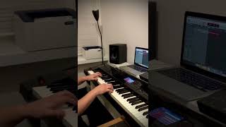 Roland FA08 simple performance (piano+fmPiano+drum track)