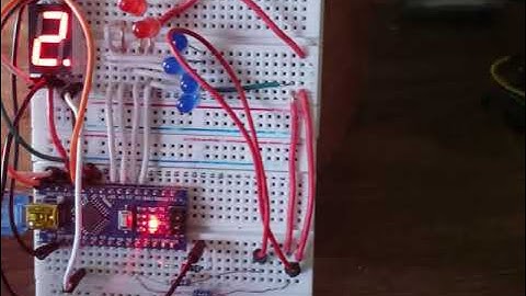 1 Digit 7 Segment Display using Arduino Nano - Part #2 (Project #1: 2 Layers LED Toggle & Blinker)
