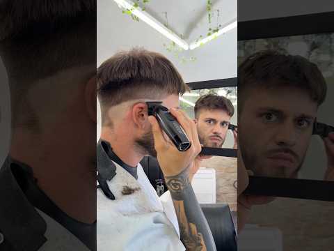 Video Tutorial Come tagliarsi i capelli da solo con sfumatura
