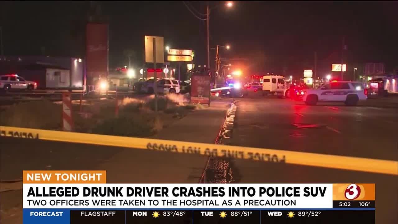 Alleged drunk driver crashes into Phoenix police SUV - YouTube